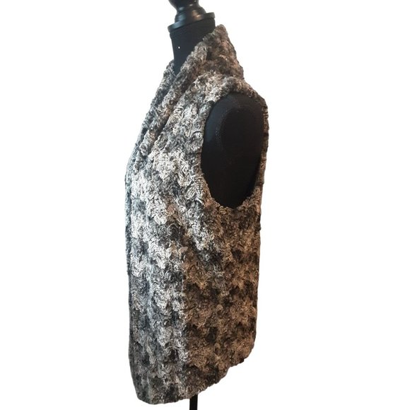 Tart Collection Open Faux Fur Vest Women Size Medium Lined Super Soft - Picture 3 of 10